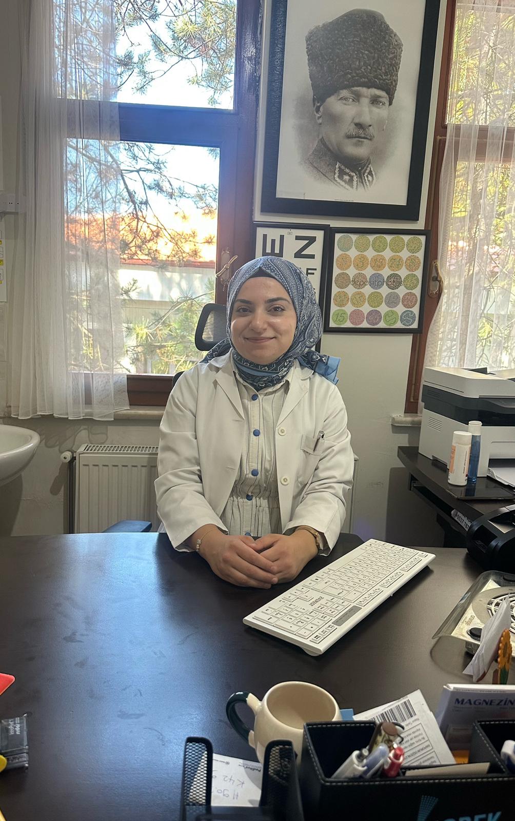 HEMŞİRE PINAR KAYA